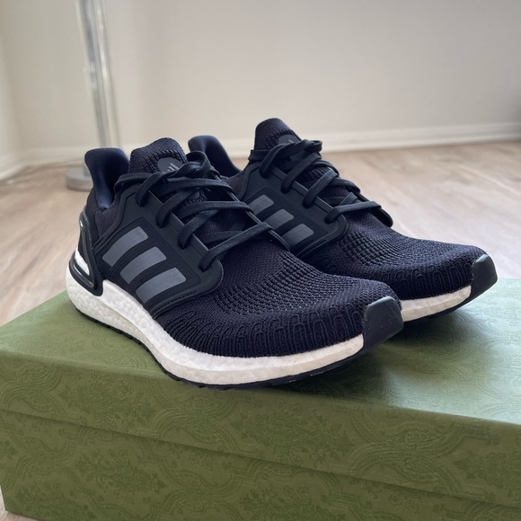 Adidas Running Shoes Size 7 - Picture 2 of 7